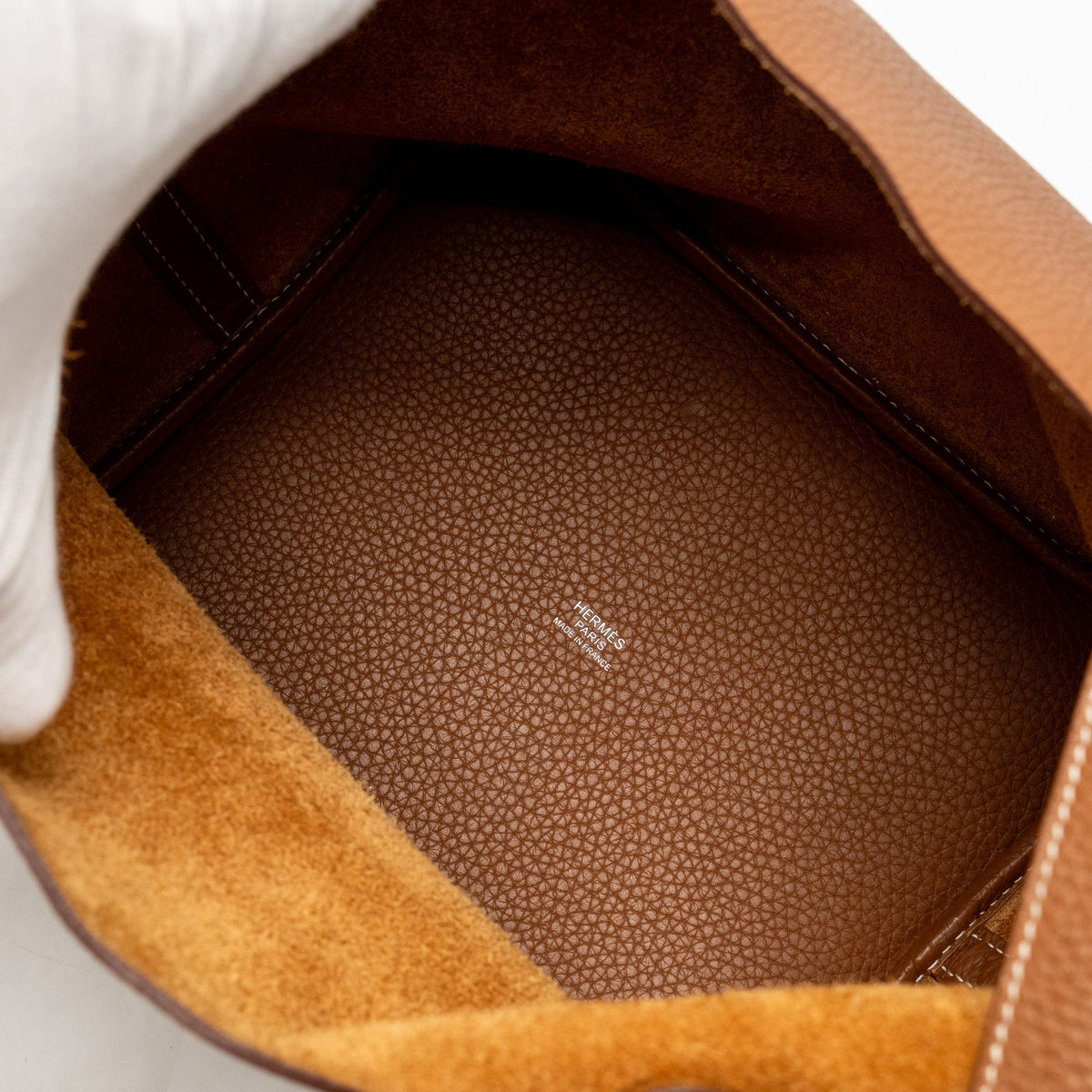 HERMES Picotin 22 Lock Bag Clemence Gold SHW