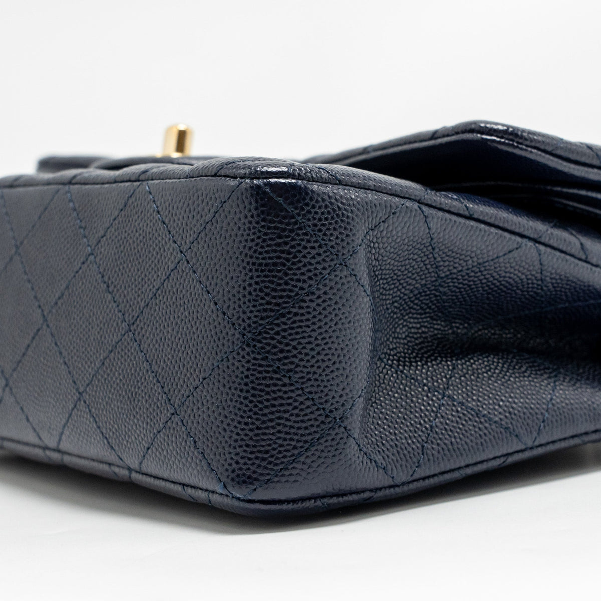 CHANEL SMALL CLASSIC DOUBLE FLAP BAG CAVIAR NAVY GHW (MICROCHIP)
