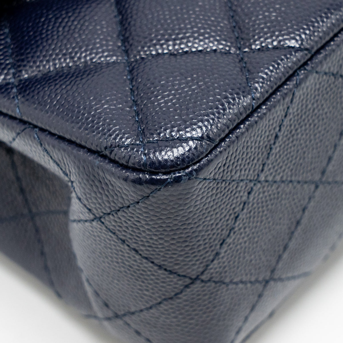 CHANEL SMALL CLASSIC DOUBLE FLAP BAG CAVIAR NAVY GHW (MICROCHIP)
