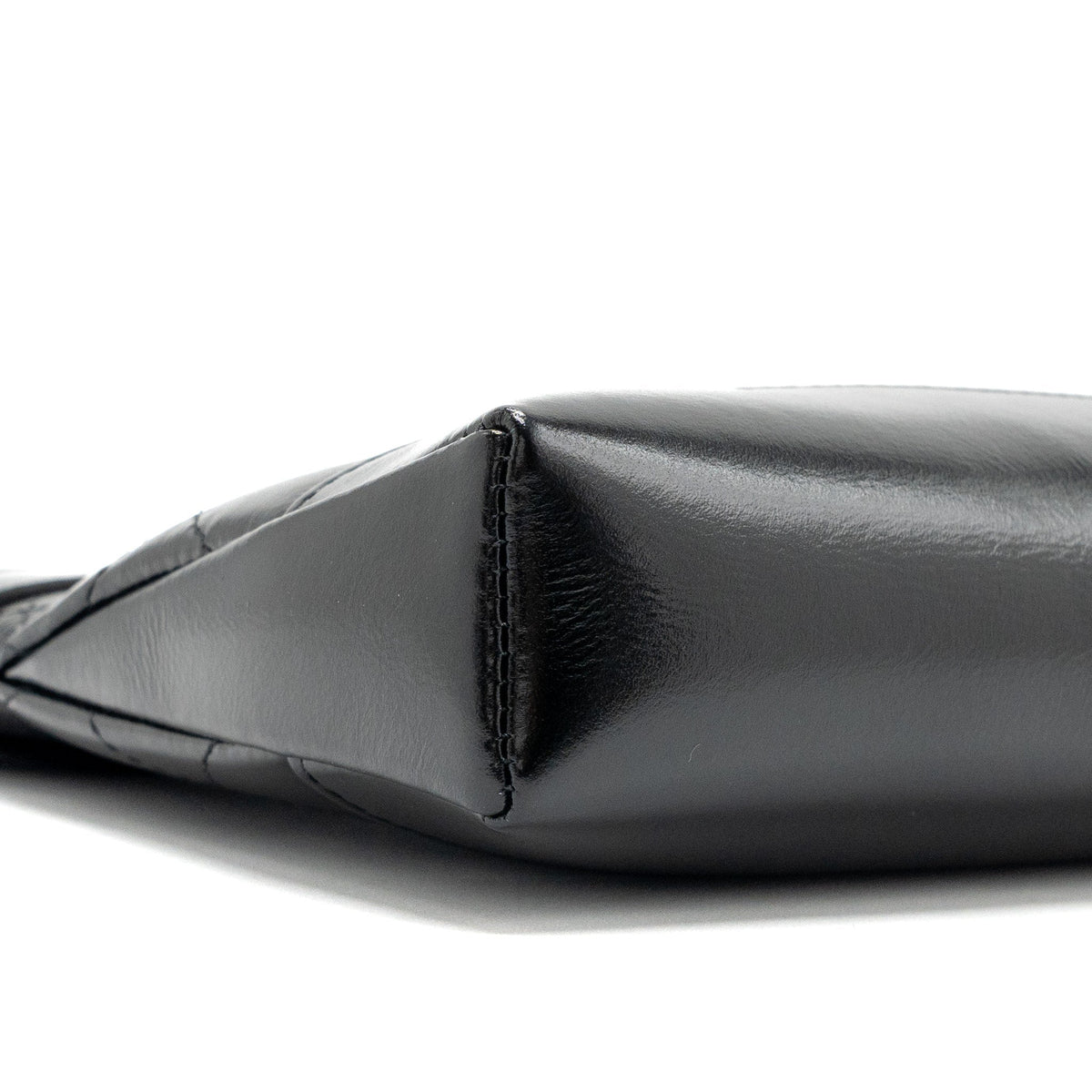 CHANEL 24C MINI 31 CLUTCH WITH CHAIN SHINY CALFSKIN BLACK LGHW (MICROCHIP)