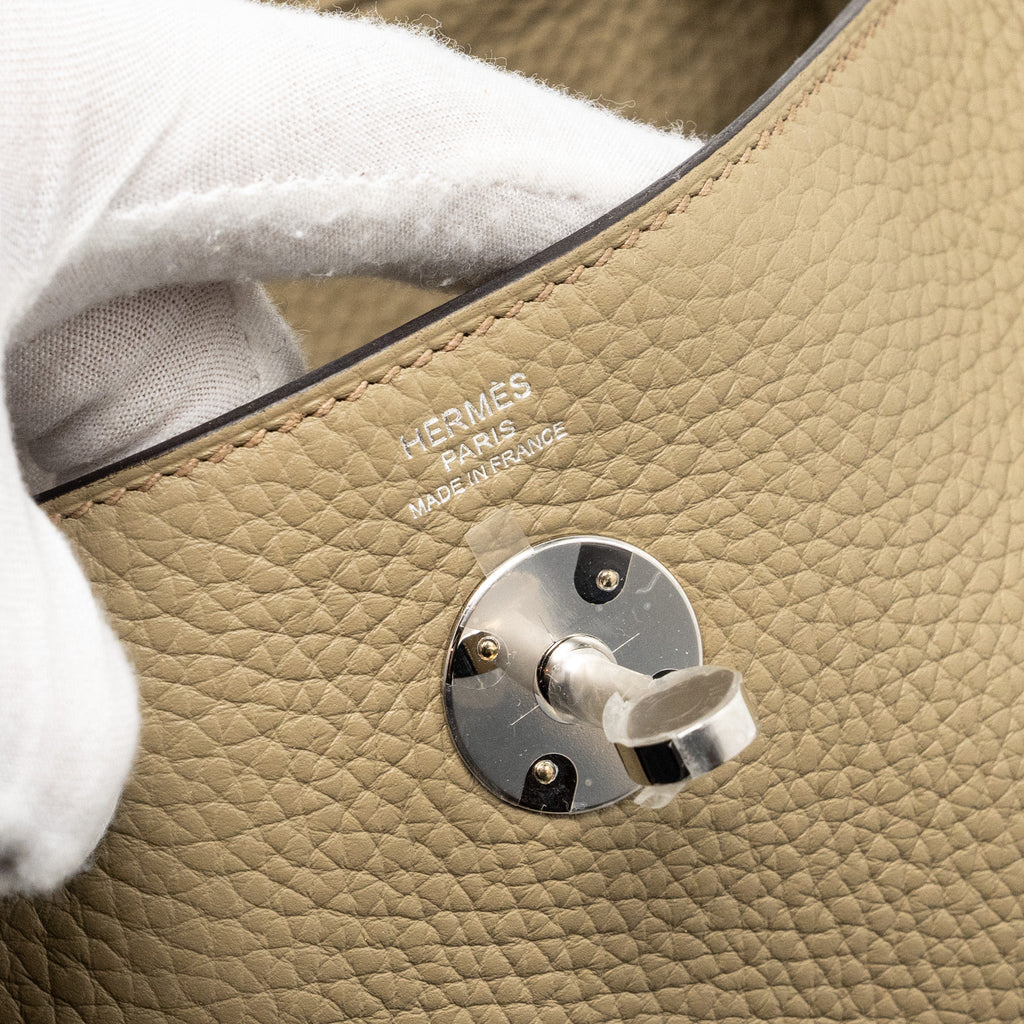 HERMES LINDY 26 CLEMENCE 8Q BEIGE MARFA SHW