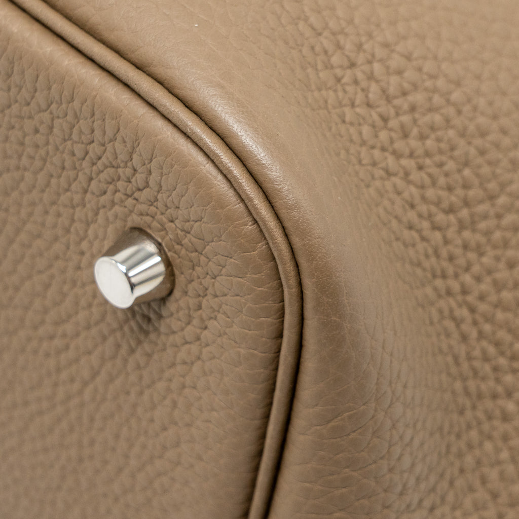 HERMES Picotin 22 Lock Bag Clemence Etoupe SHW