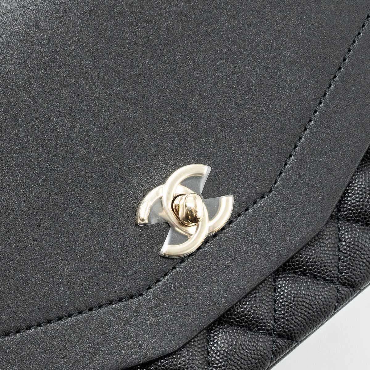 CHANEL ENVELOP FLAP BAG CAVIAR BLACK LGHW