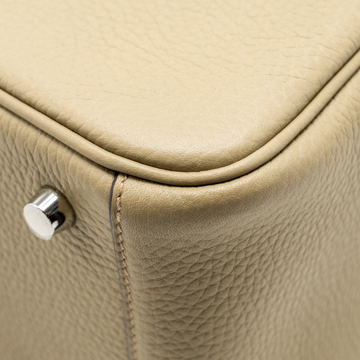 HERMES LINDY 26 CLEMENCE 8Q BEIGE MARFA SHW