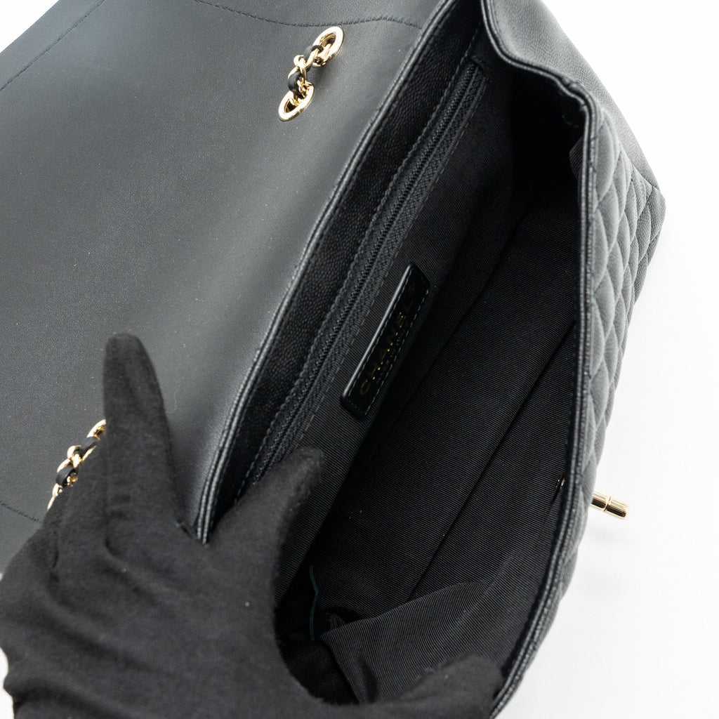 CHANEL ENVELOP FLAP BAG CAVIAR BLACK LGHW