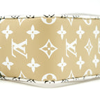 LOUIS VUITTON PVC GIANT BEACH POUCH MULTICOLOUR WITH AN EXTRA STRAP
