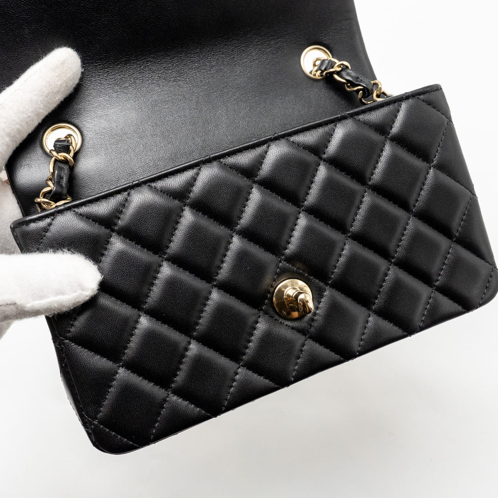 CHANEL MINI RECTANGULAR FLAP BAG LAMBSKIN BLACK LGHW (MICROCHIP)