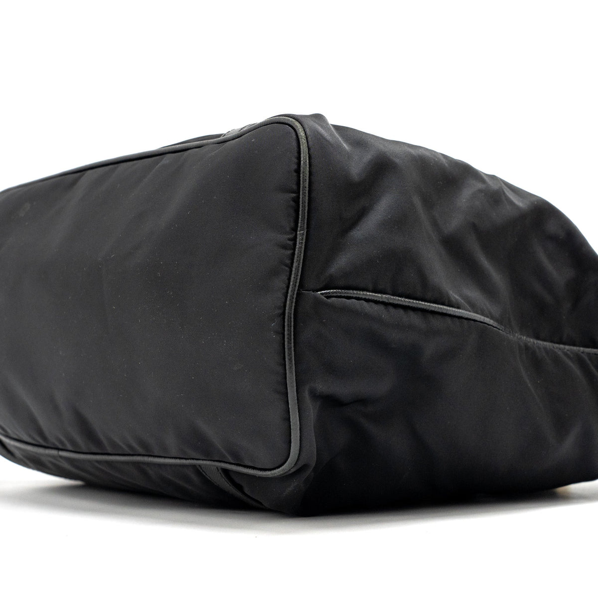 PRADA ZIP NYLON BAG BLACK GHW