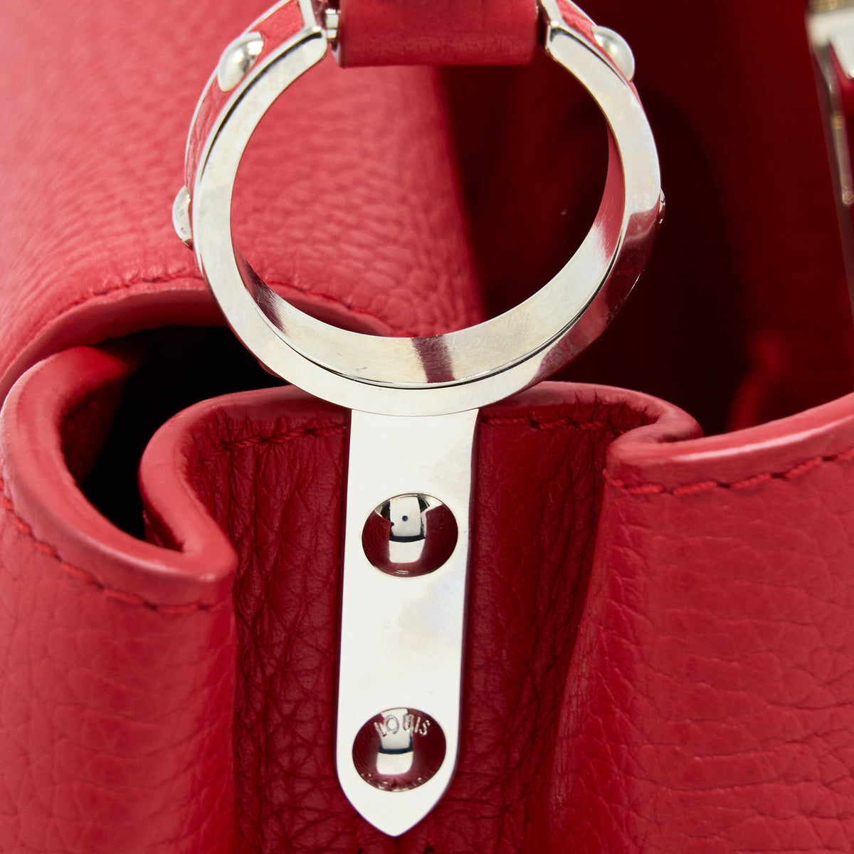 LOUIS VUITTON CAPUCINES BB TAURILLON RED GHW
