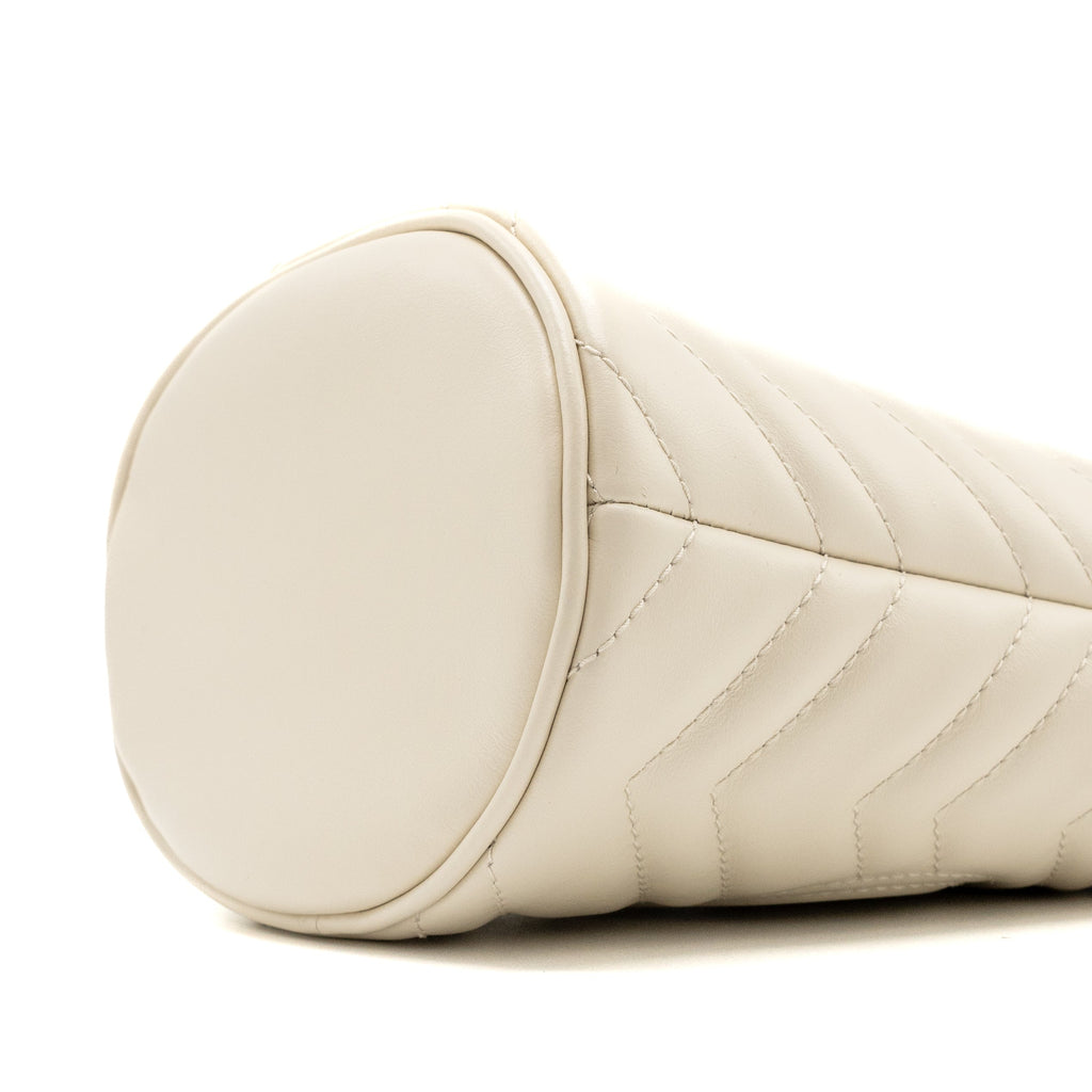 GUCCI GG MARMONT MINI BUCKET BAG CALFSKIN WHITE GHW