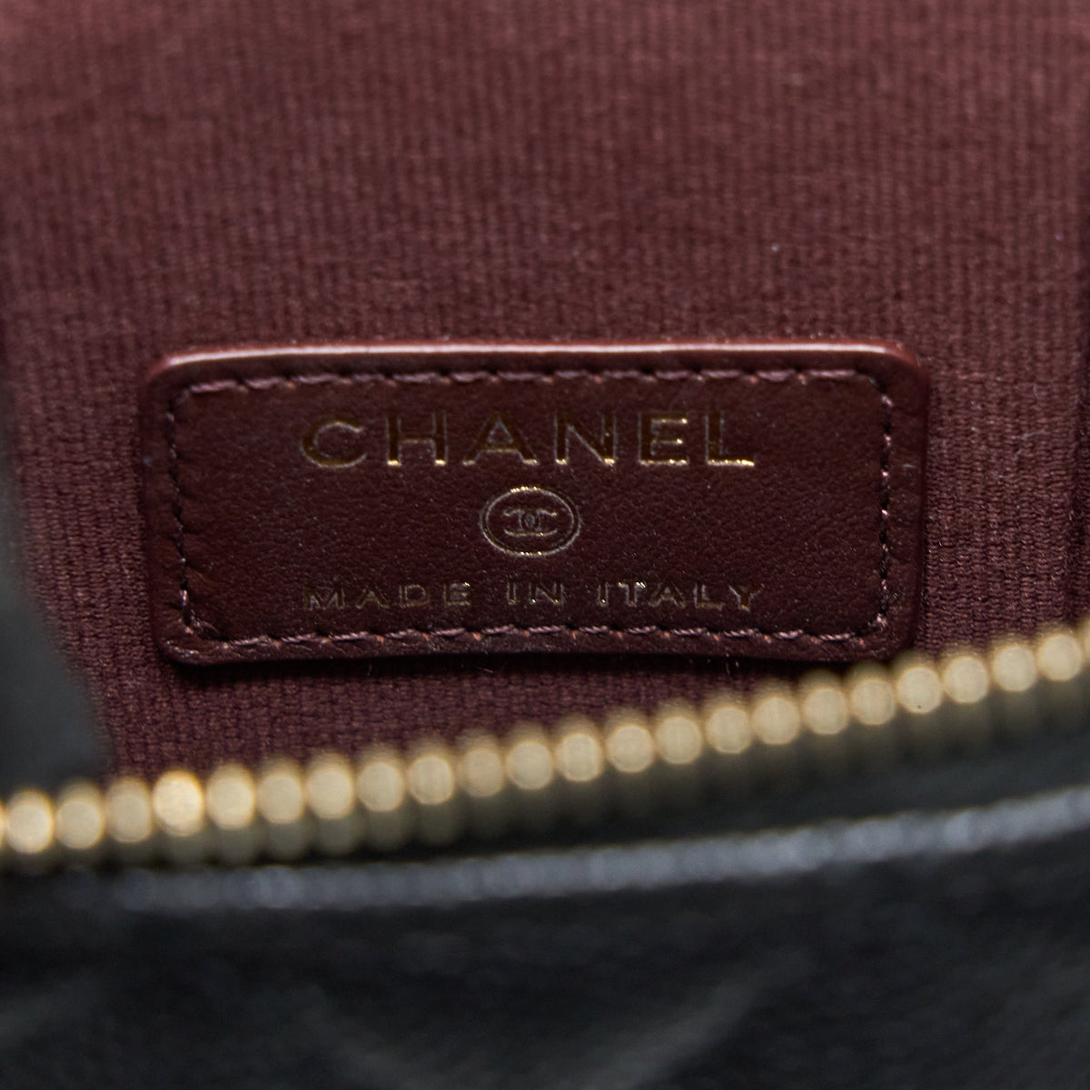 CHANEL VANITY PHONE HOLDER WITH CHAIN CAVIAR BLACK LGHW