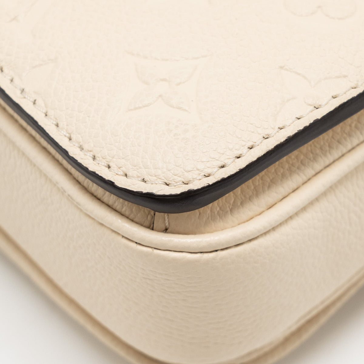 LOUIS VUITTON POCHETTE MÉTIS EAST WEST MONOGRAM EMPREINTE LEATHER CREAM GHW