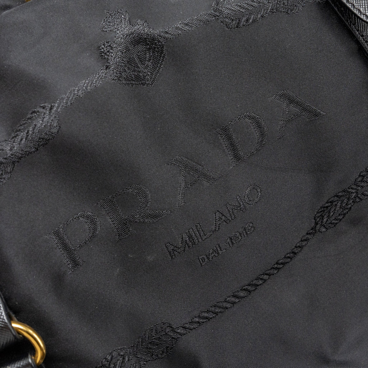 PRADA ZIP NYLON BAG BLACK GHW