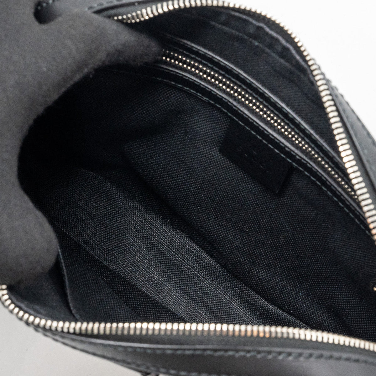 GUCCI CLUTCH GG SUPREME CANVAS BLACK SHW