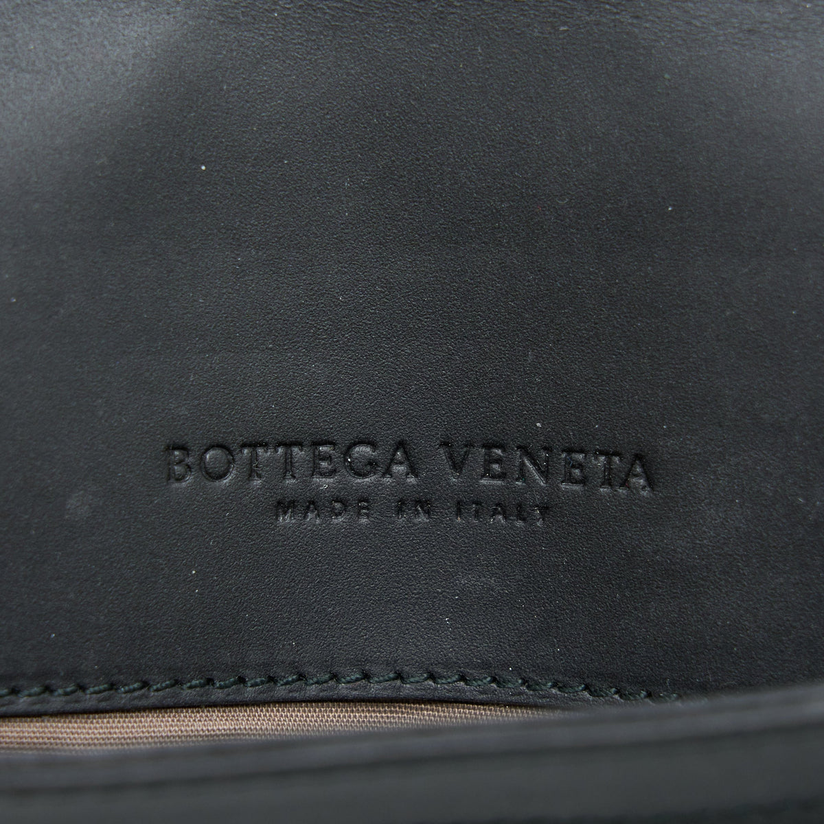 BOTTEGA VENETA MEN’S POUCH INTRECCIATE BLACK WITH BLACK HARDWARE