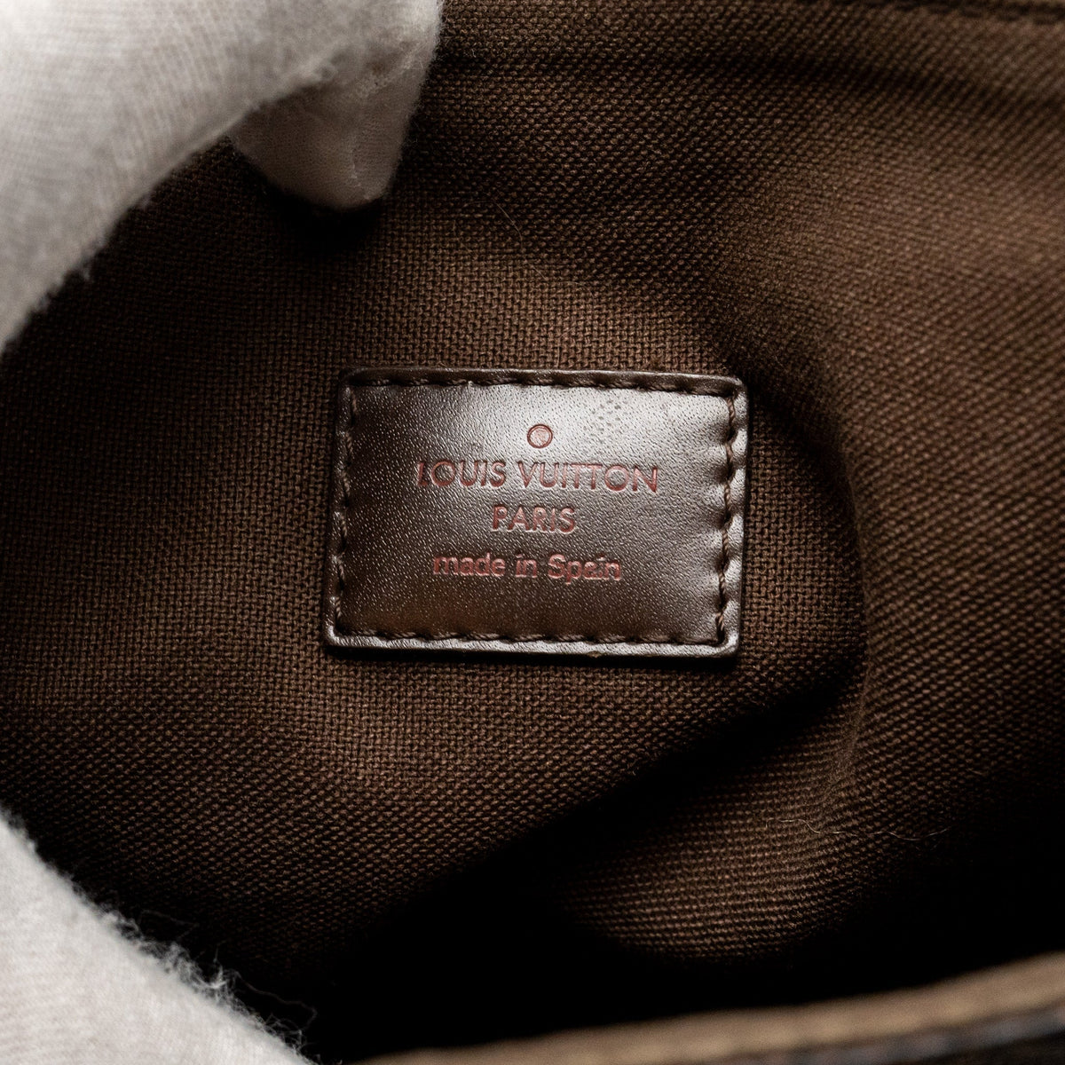 LOUIS VUITTON BEAUBOURG TOTE DAMIER EBENE CANVAS GHW