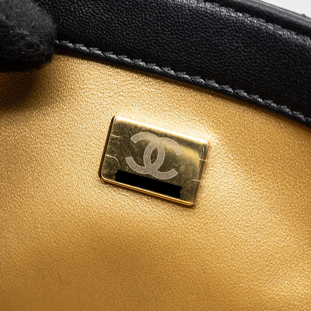 CHANEL PEARL CRUSH MINI SQUARE FLAP BAG LAMBSKIN BLACK GHW (MICROCHIP)