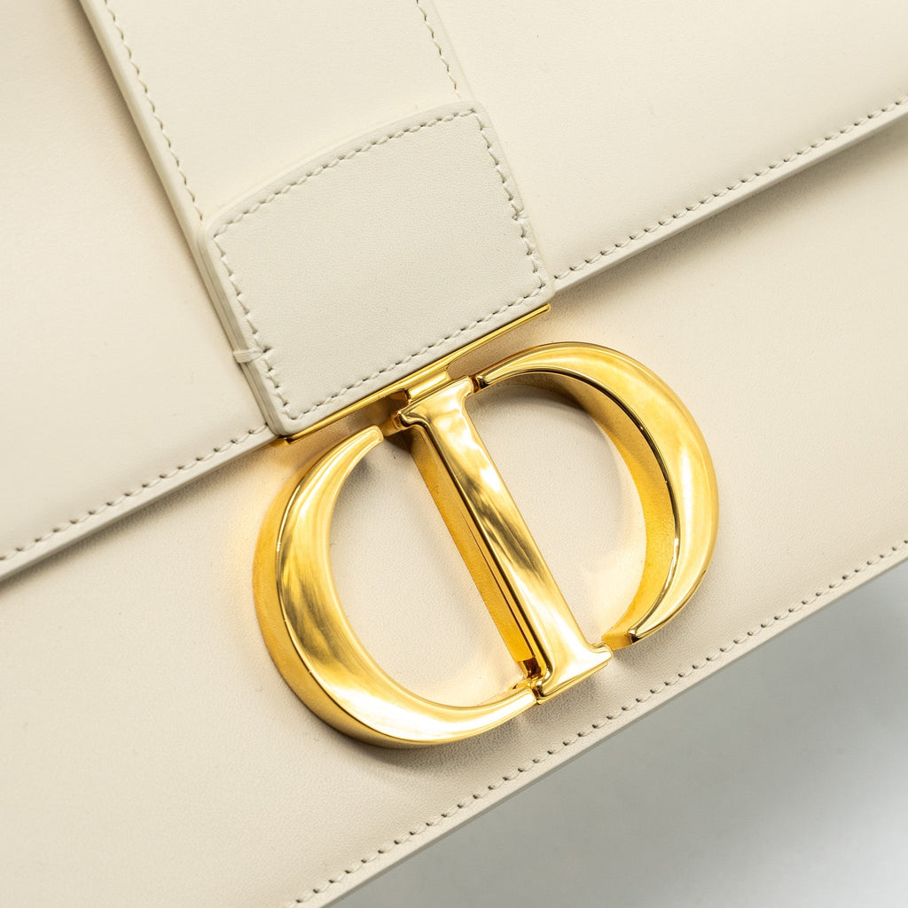 DIOR 30 MONTAIGNE BAG CALFSKIN WHITE GHW