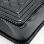 CHANEL MEDIUM BOY BAG CALFSKIN BLACK RUTHENIUM SHW