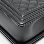 CHANEL MEDIUM BOY BAG CALFSKIN BLACK RUTHENIUM SHW