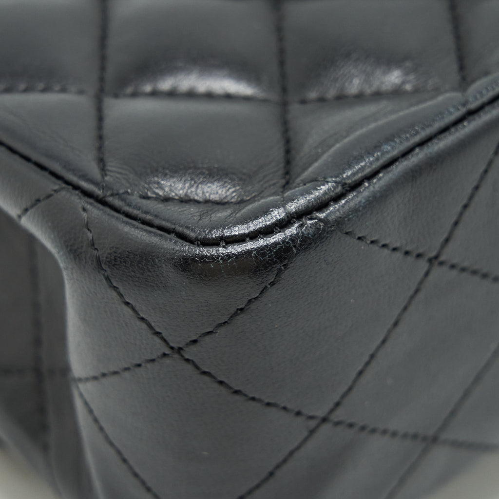 CHANEL MEDIUM CLASSIC FLAP BAG LAMBSKIN BLACK SHW