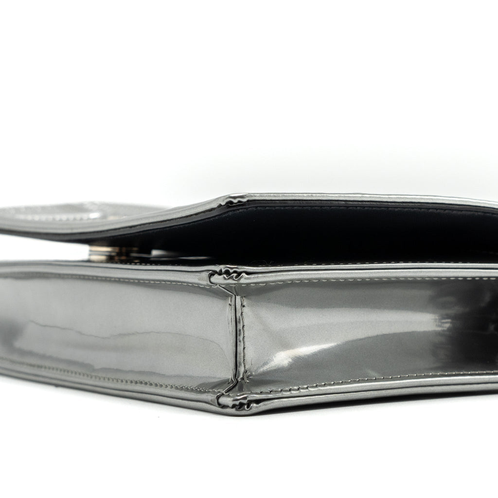 DIOR DIORAMA WALLET ON CHAIN PATENT METALLIC SILVER SHW