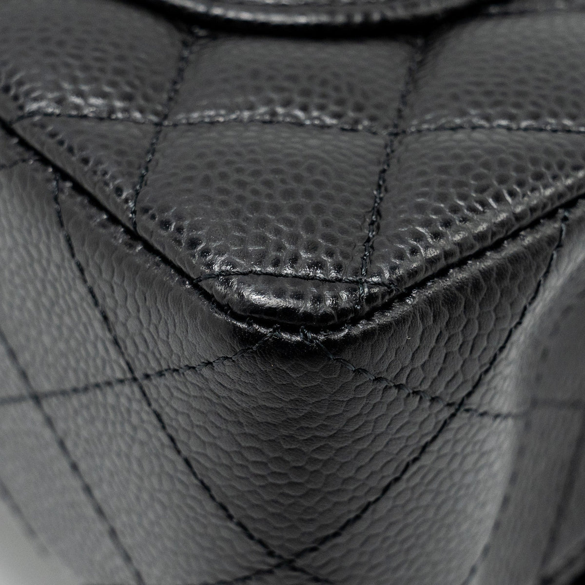 CHANEL SMALL CLASSIC DOUBLE FLAP BAG CAVIAR BLACK GHW