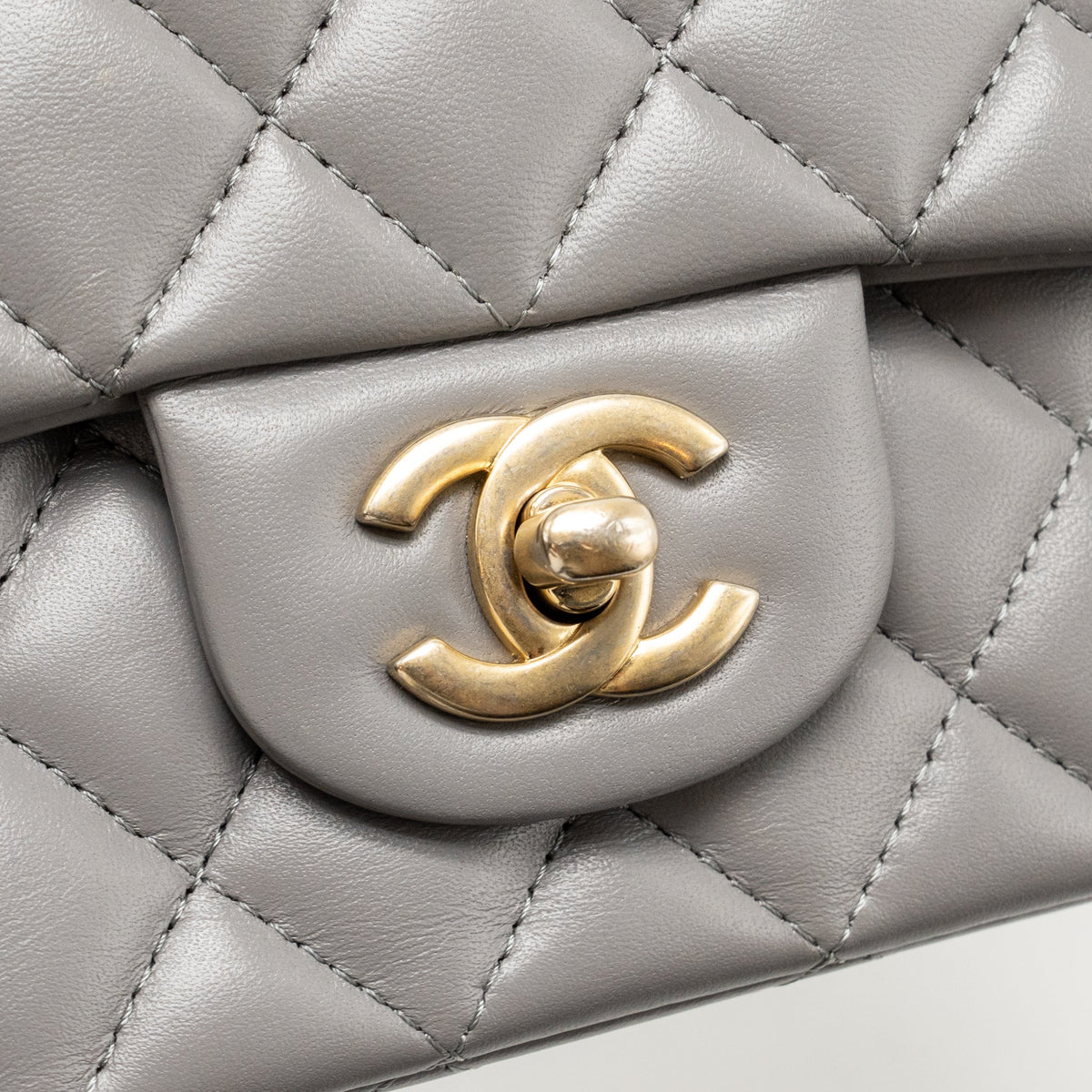 Chanel 22B Metal Top Handle Mini Rectangular Flap Bag Lambskin Grey GHW (Microchip)