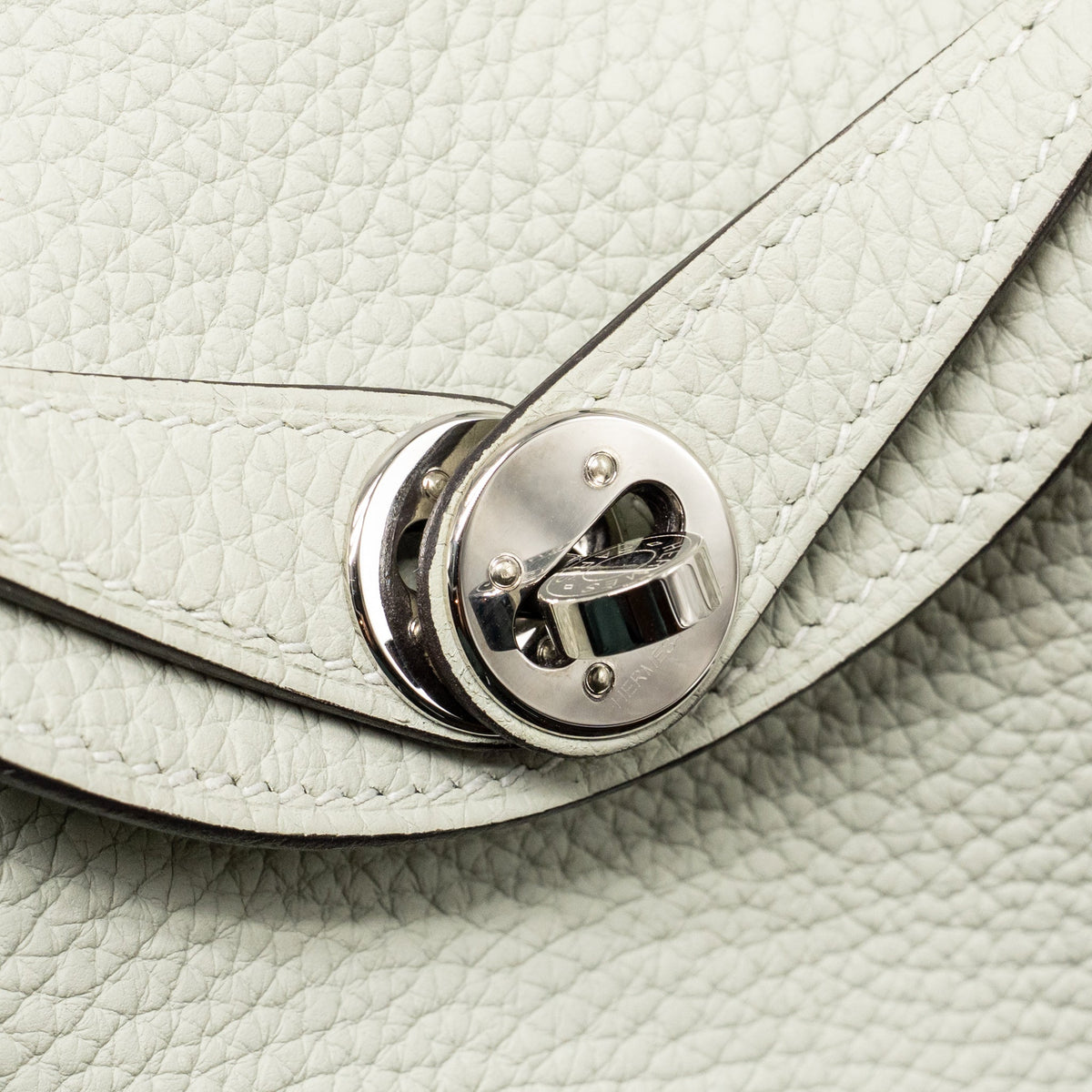 Hermes Mini Lindy Clemence Gris Neve SHW