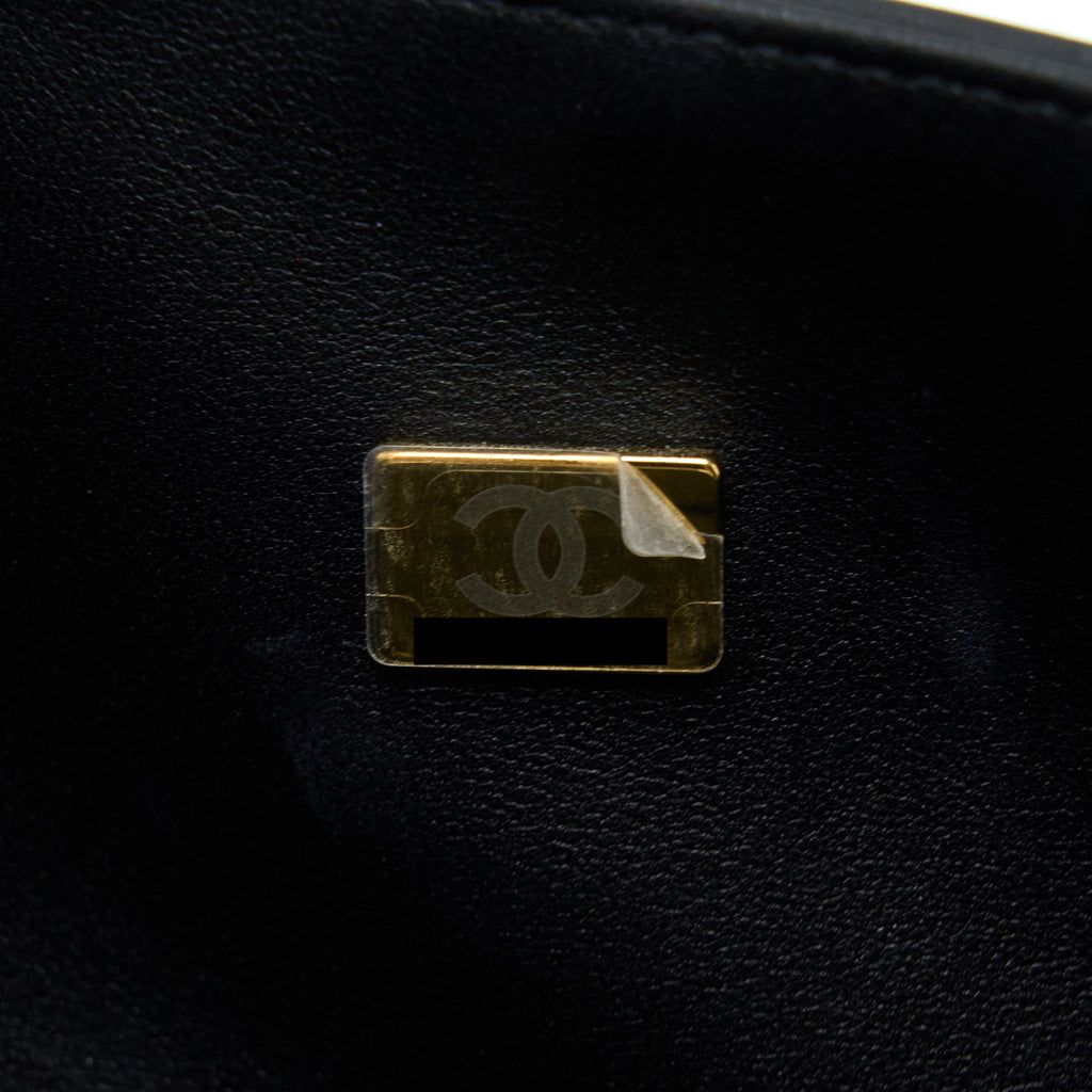 CHANEL MEDIUM BOY BAG LAMBSKIN BLACK BRUSHED GHW (MICROCHIP)