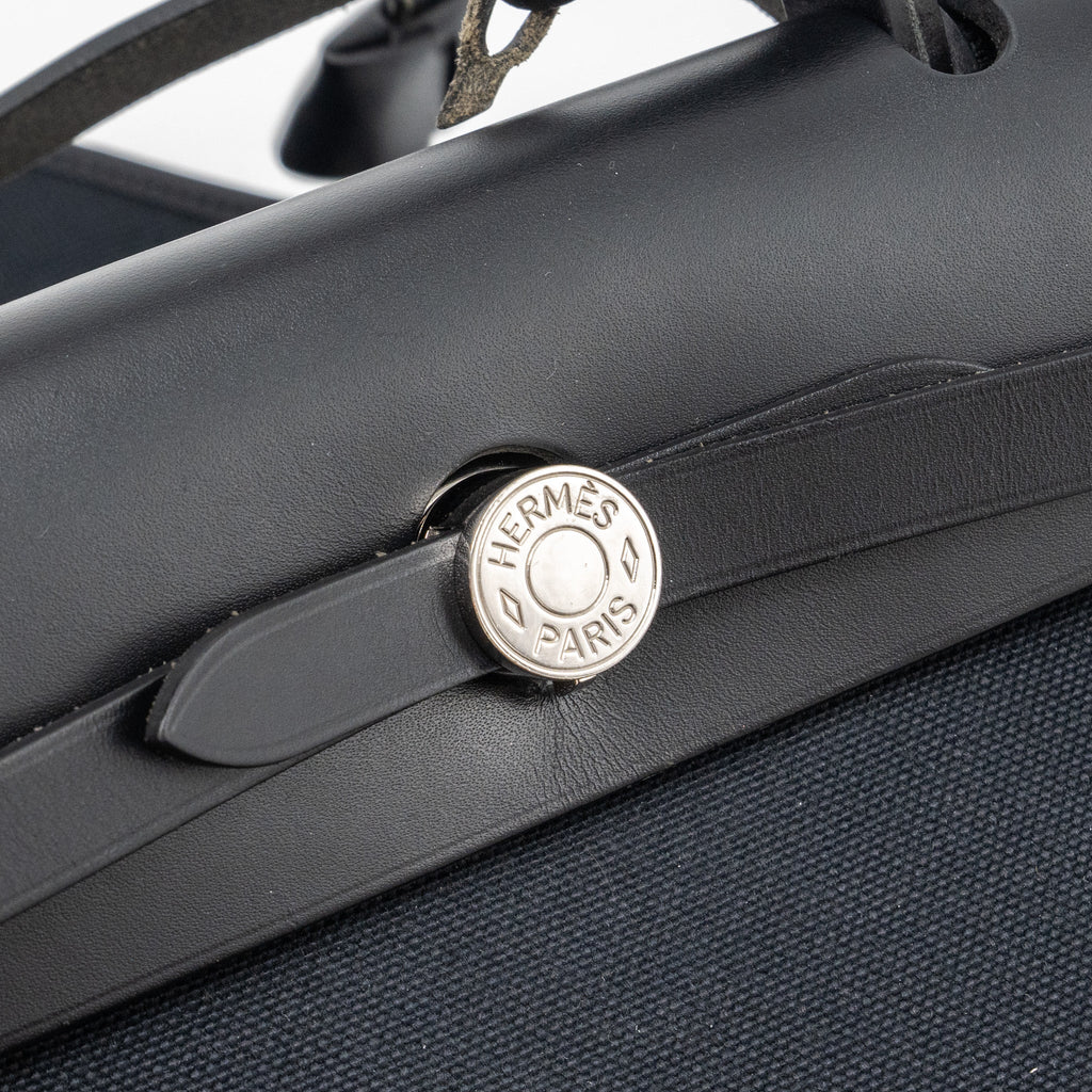 Hermes herbag 31 zip bag canvas/ hunter black SHW