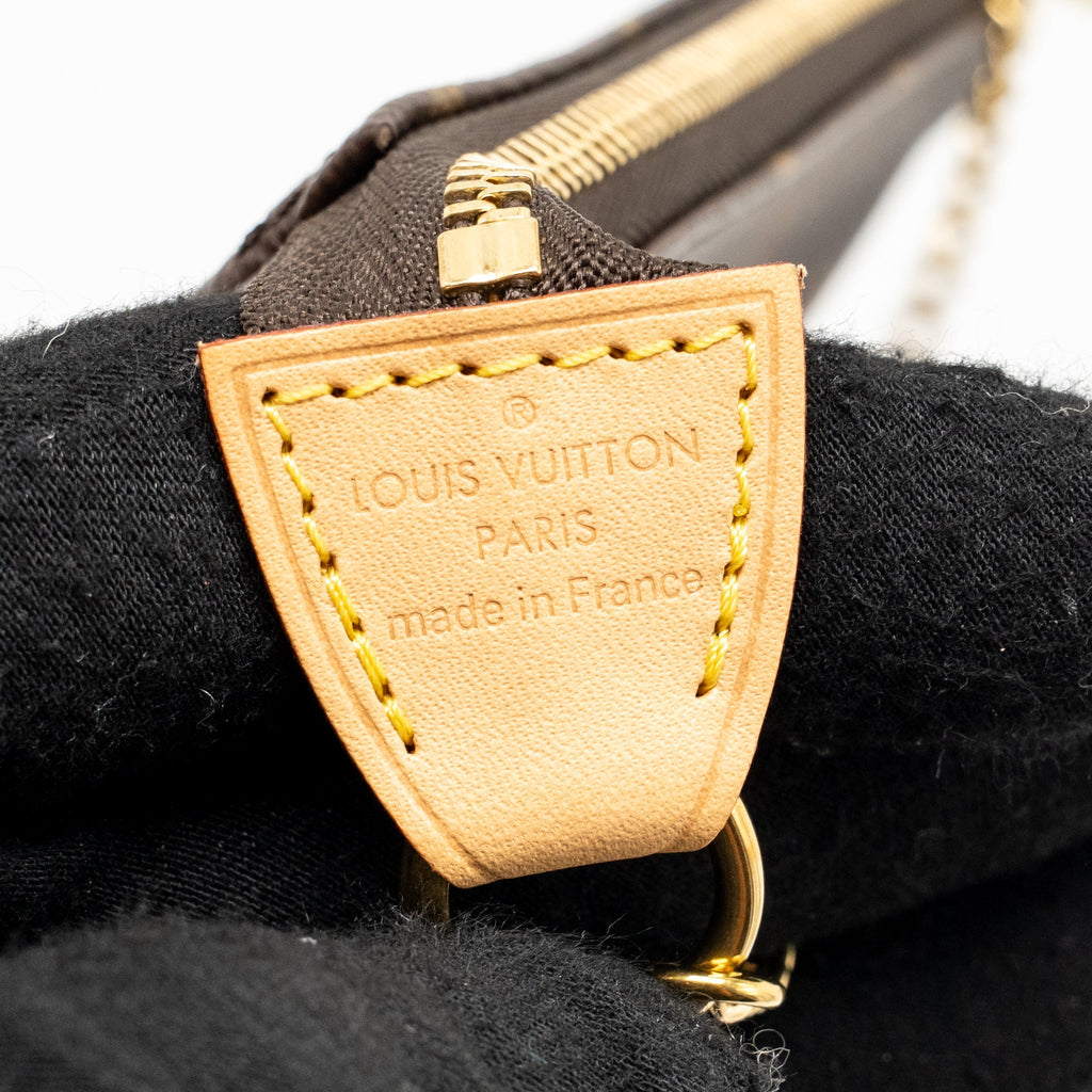 Louis Vuitton Mini Pochette Accessoires Monogram Canvas/Leather GHW