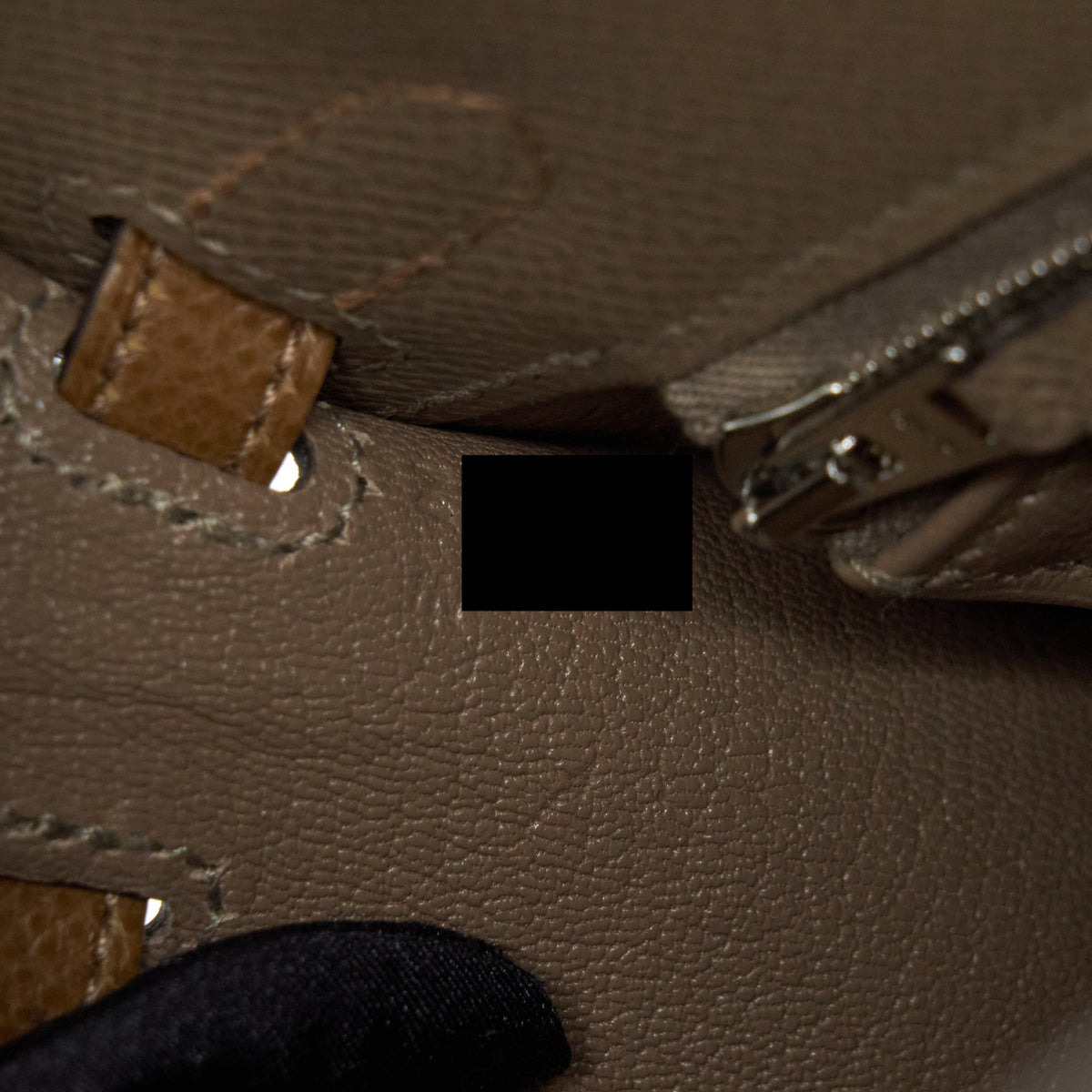 Hermes Kelly 25 Sellier Veau Epsom Etoupe/Alezan/Biscuit SHW