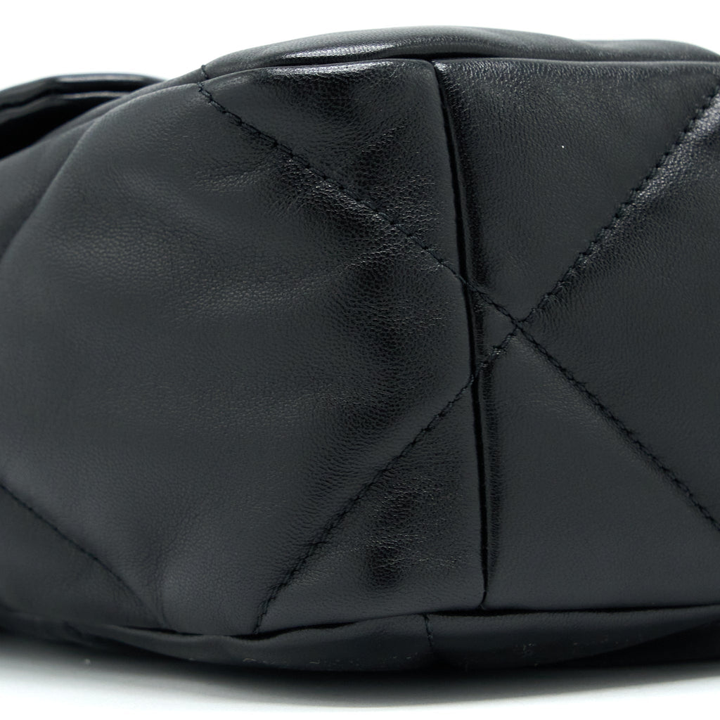 CHANEL MEDIUM 19 BAG GOATSKIN BLACK MULTICOLOUR HARDWARE (MICROCHIP)