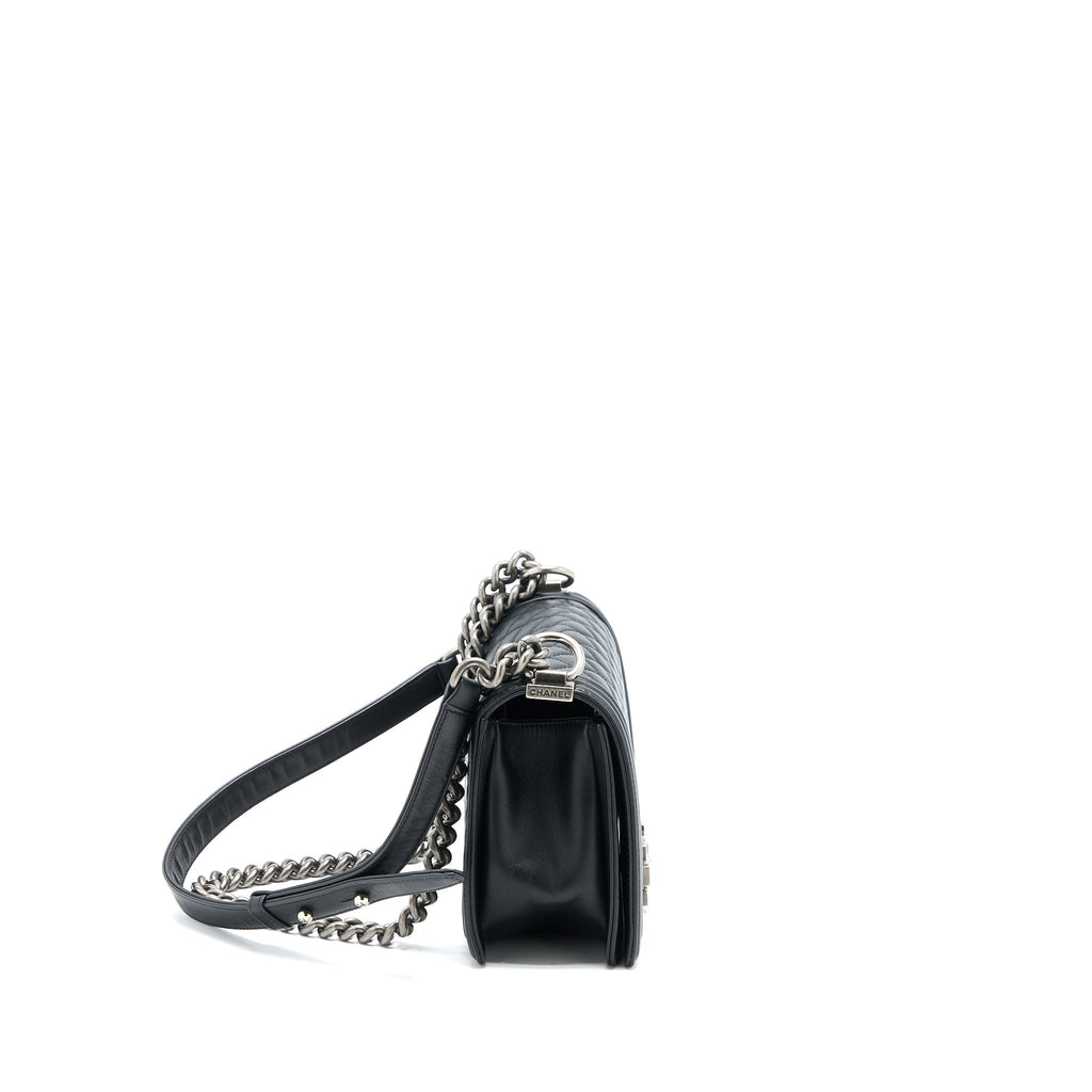 CHANEL MEDIUM BOY BAG LAMBSKIN BLACK RUTHENIUM SHW