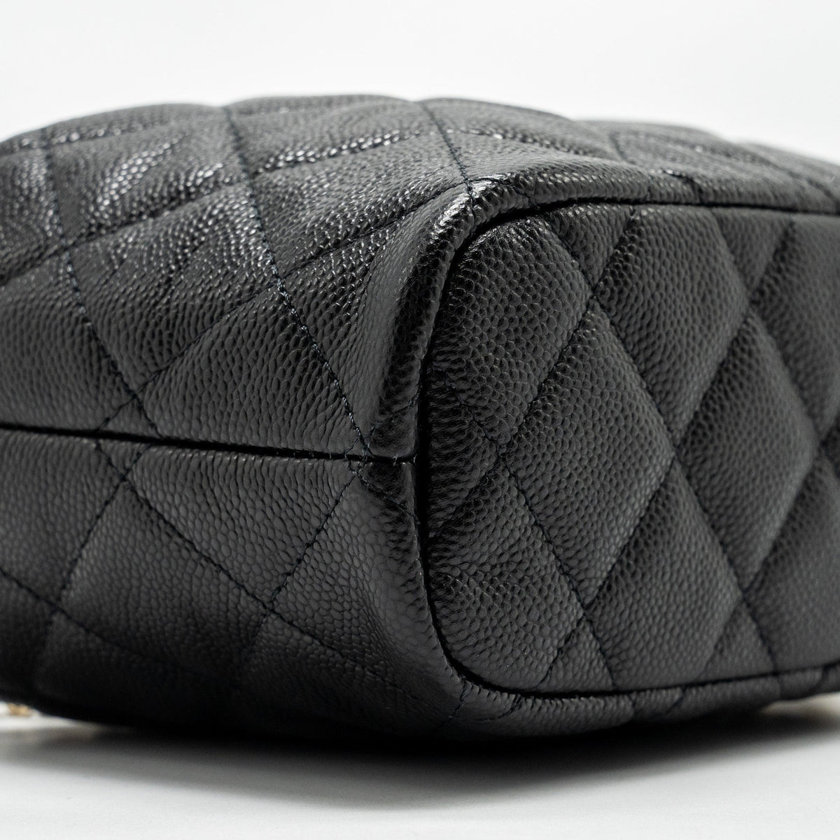CHANEL 25C QUILTED HOBO BAG CAVIAR BLACK GHW (MICROCHIP)