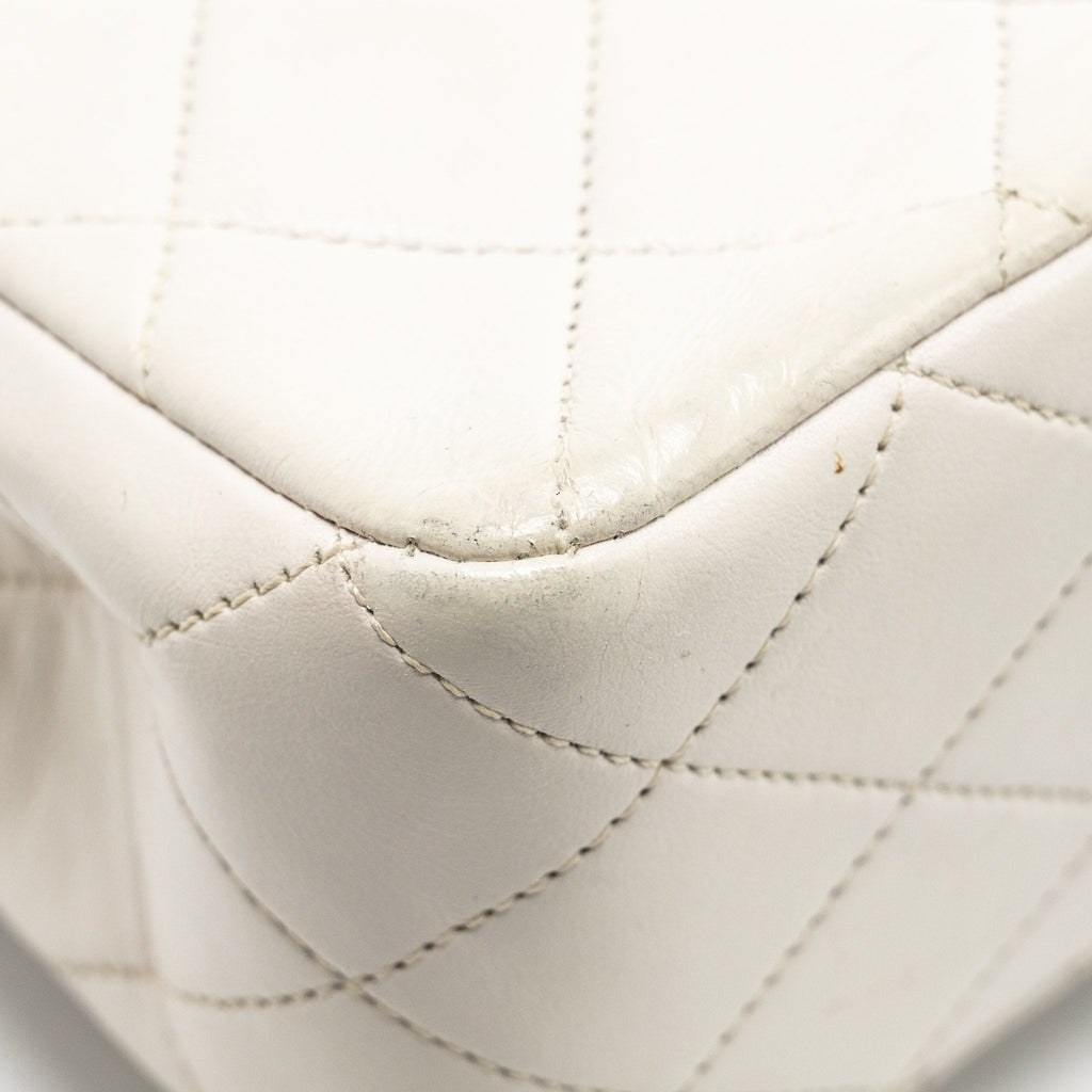 CHANEL VINTAGE MEDIUM CLASSIC DOUBLE FLAP BAG LAMBSKIN WHITE GHW