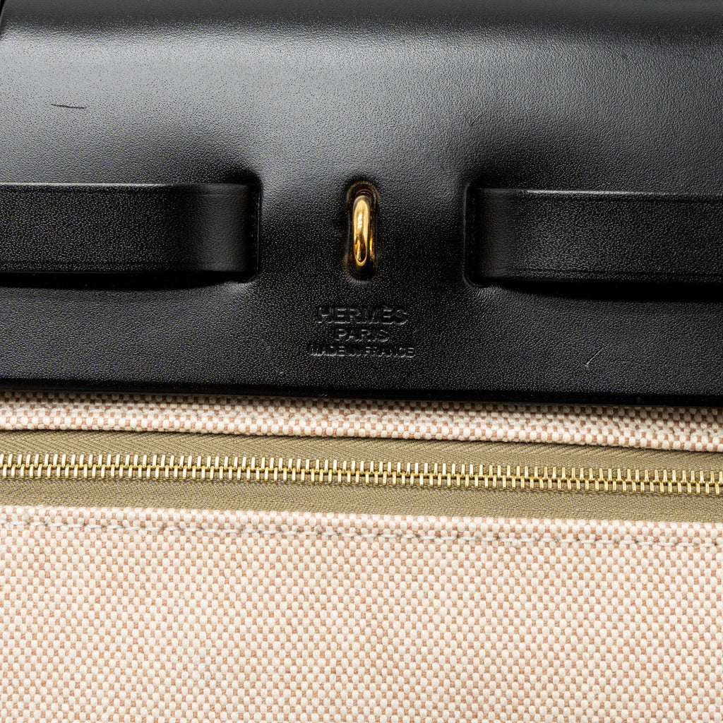 HERMES HERBAG 31 ZIP BAG TOLIE H BERLINE CANVAS/VACHE HUNTER LICHEN/ECRU-BEIGE/BLACK GHW