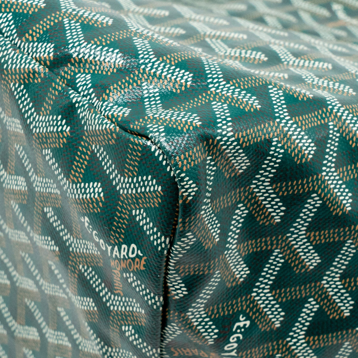 Goyard SAINT LOUIS GM TOTE BAG GOYARDINE CANVAS / CALFSKIN Green