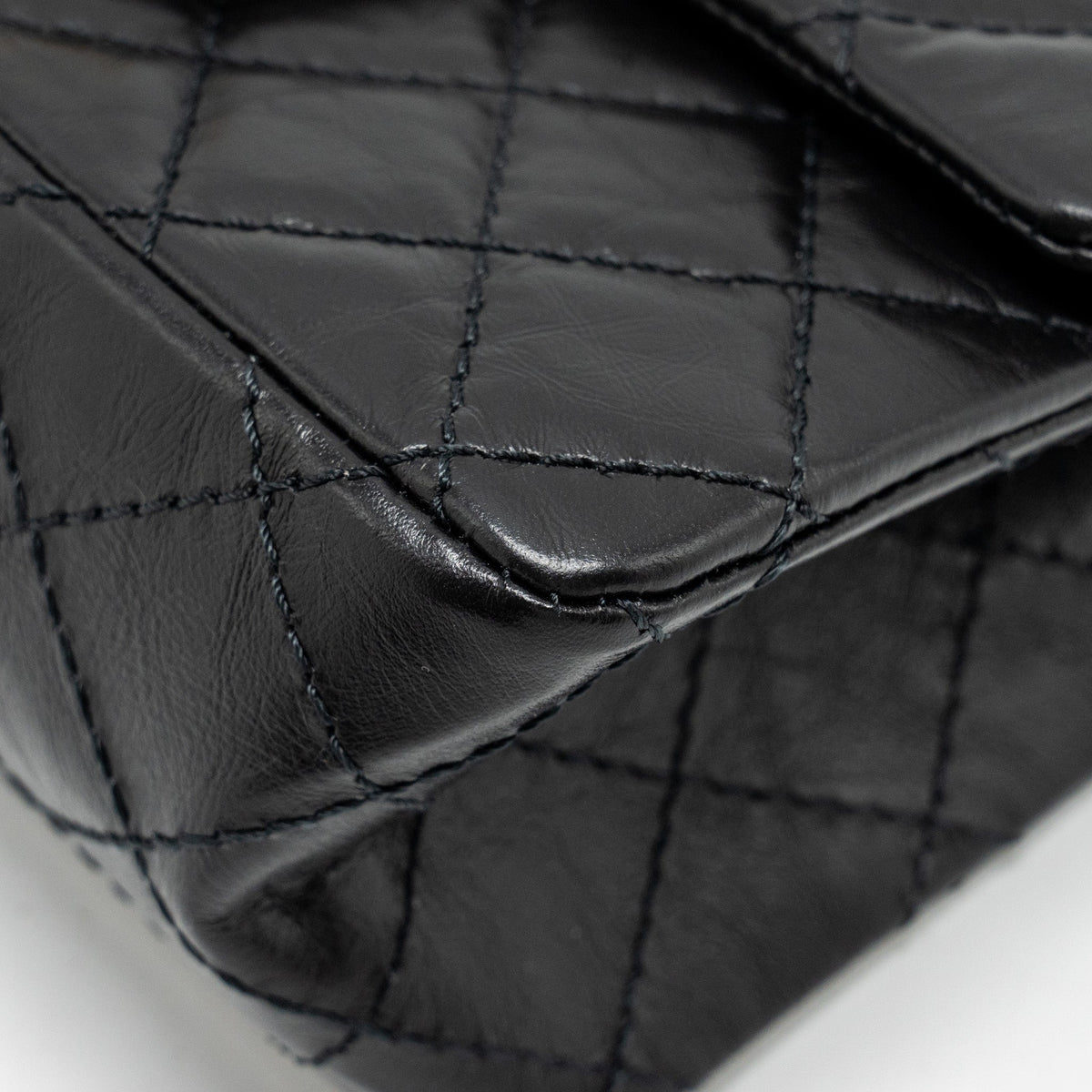 CHANEL MINI 2.55 REISSUE FLAP BAG AGED CALFSKIN BLACK BRUSHED GHW (MICROCHIP)