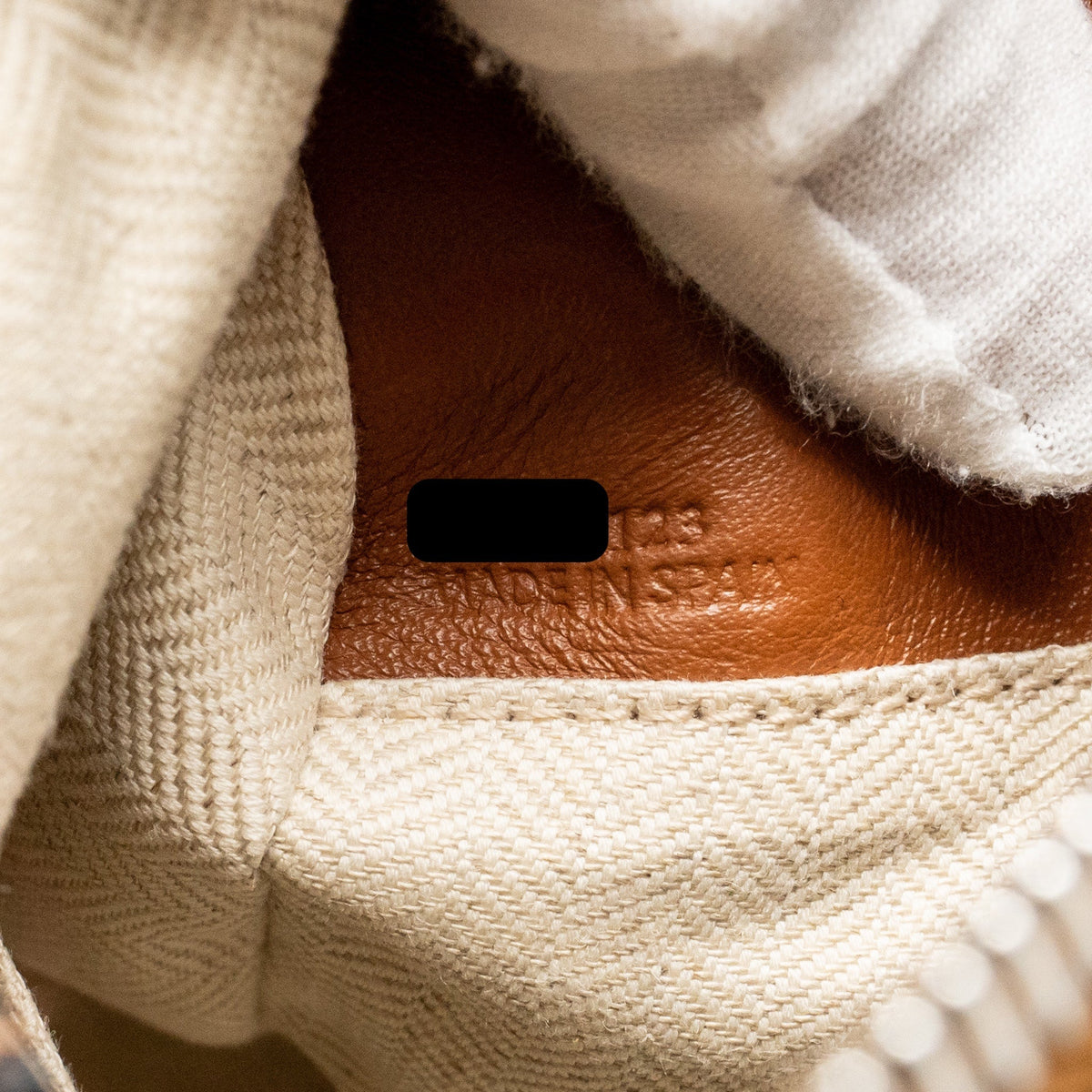 LOEWE SMALL PUZZLE BAG CALFSKIN TAN SHW