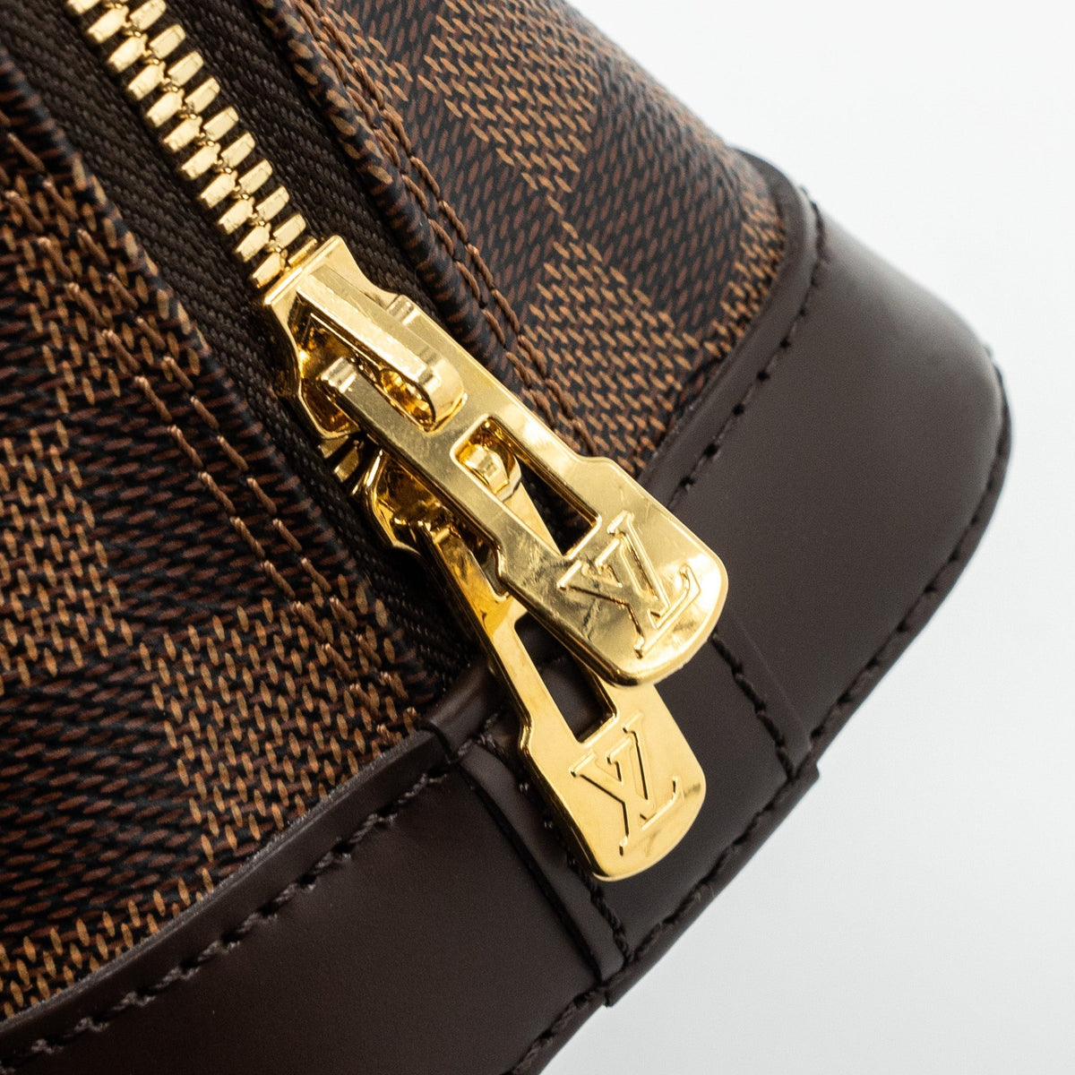 LOUIS VUITTON ALMA BB DAMIER EBENE GHW
