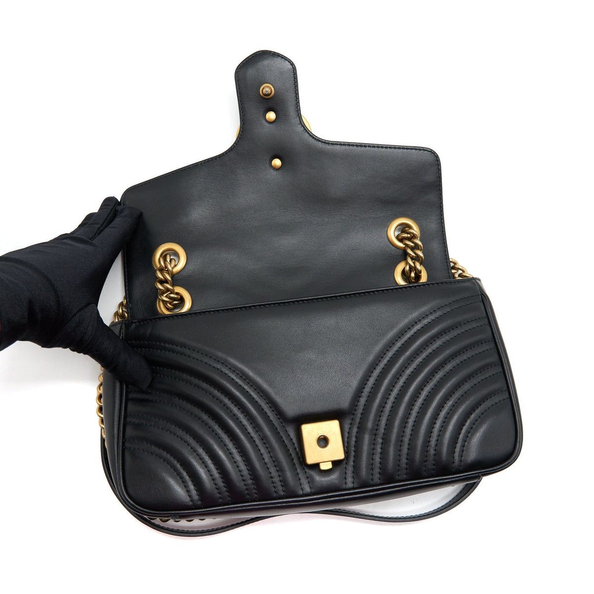 GUCCI GG MARMONT SHOULDER BAG 26CM BLACK WITH GHW