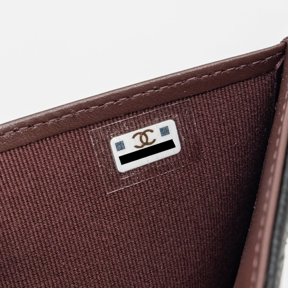 CHANEL CLASSIC SMALL COMPACT WALLET CAVIAR BLACK GHW (MICROCHIP)