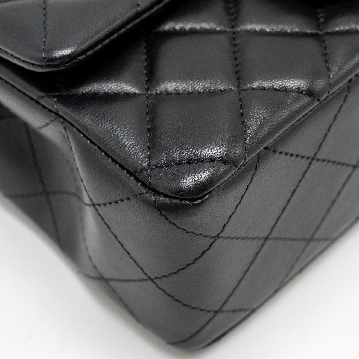 CHANEL MINI RECTANGULAR FLAP BAG LAMBSKIN BLACK LGHW (MICROCHIP)