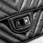CHANEL MINI 2.55 REISSUE FLAP BAG CHEVRON AGED CALFSKIN SO BLACK