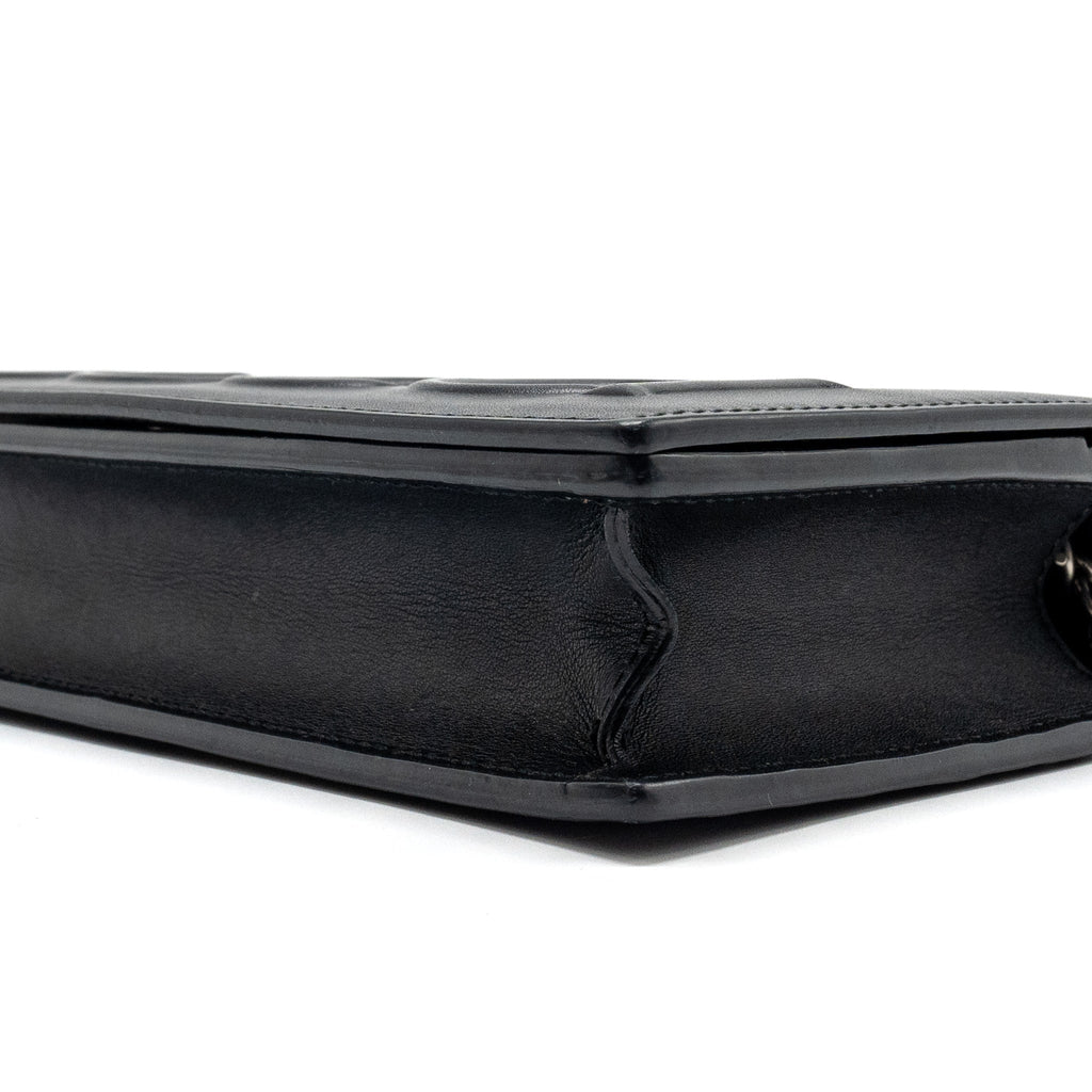 GUCCI FLAP WALLET ON CHAIN CALFSKIN BLACK SHW