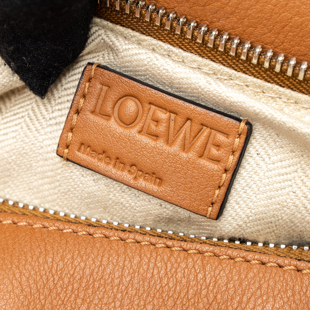 LOEWE MEDIUM PUZZLE BAG CALFSKIN TAN SHW