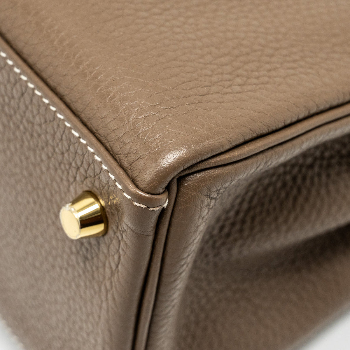 Hermes Kelly 28 Clemence Etoupe GHW