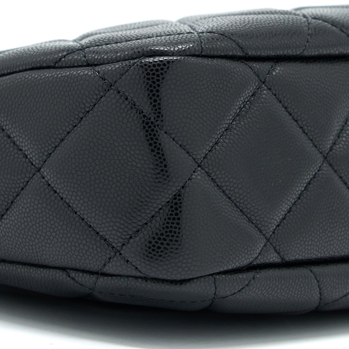 CHANEL 22A TWIST YOUR BUTTONS HOBO SHOULDER BAG CAVIAR BLACK GHW (MICROCHIP)